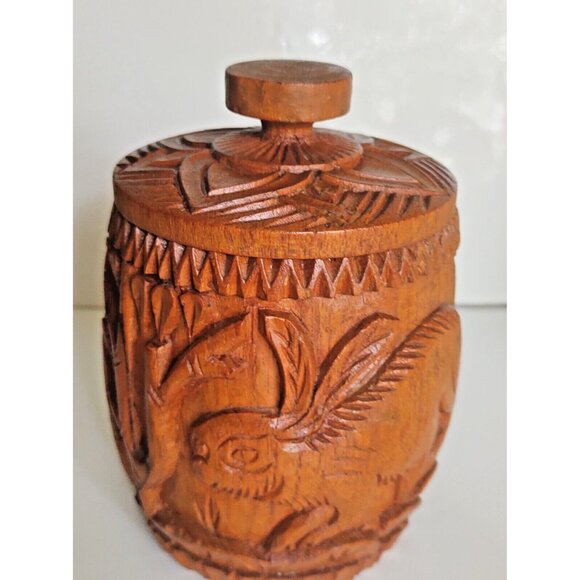 Hand Carved Lidded Wooden 8 pc. Coaster set and box Thailand - Picture 5 of 11